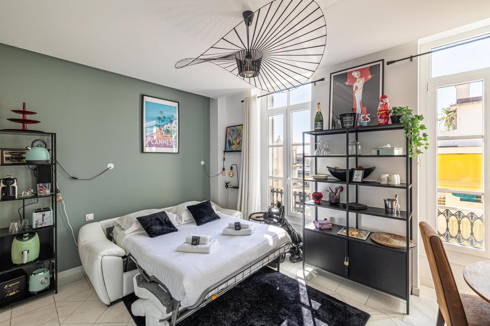 Private - Small Studio For Two At 5 Minutes From Croisette Канны Экстерьер фото